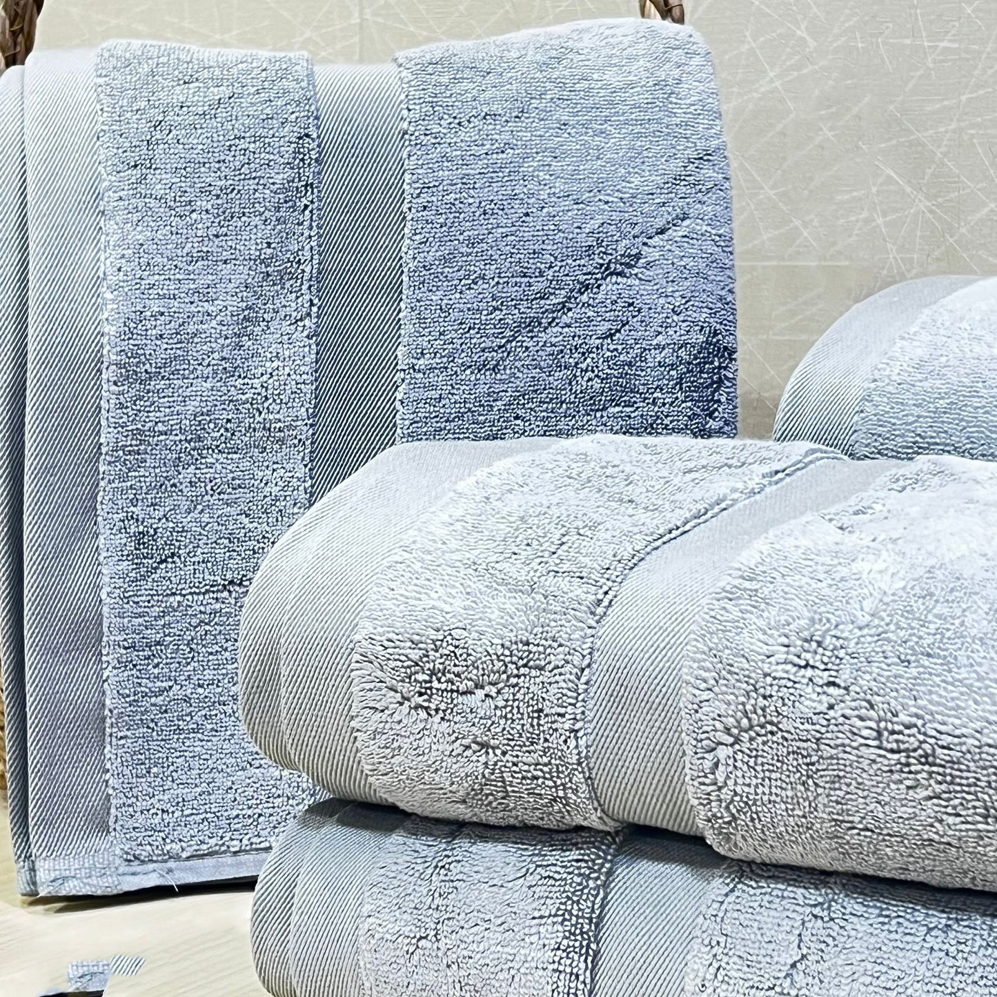 600 GSM Face Towels 100% cotton 50x100 cm بشاكير