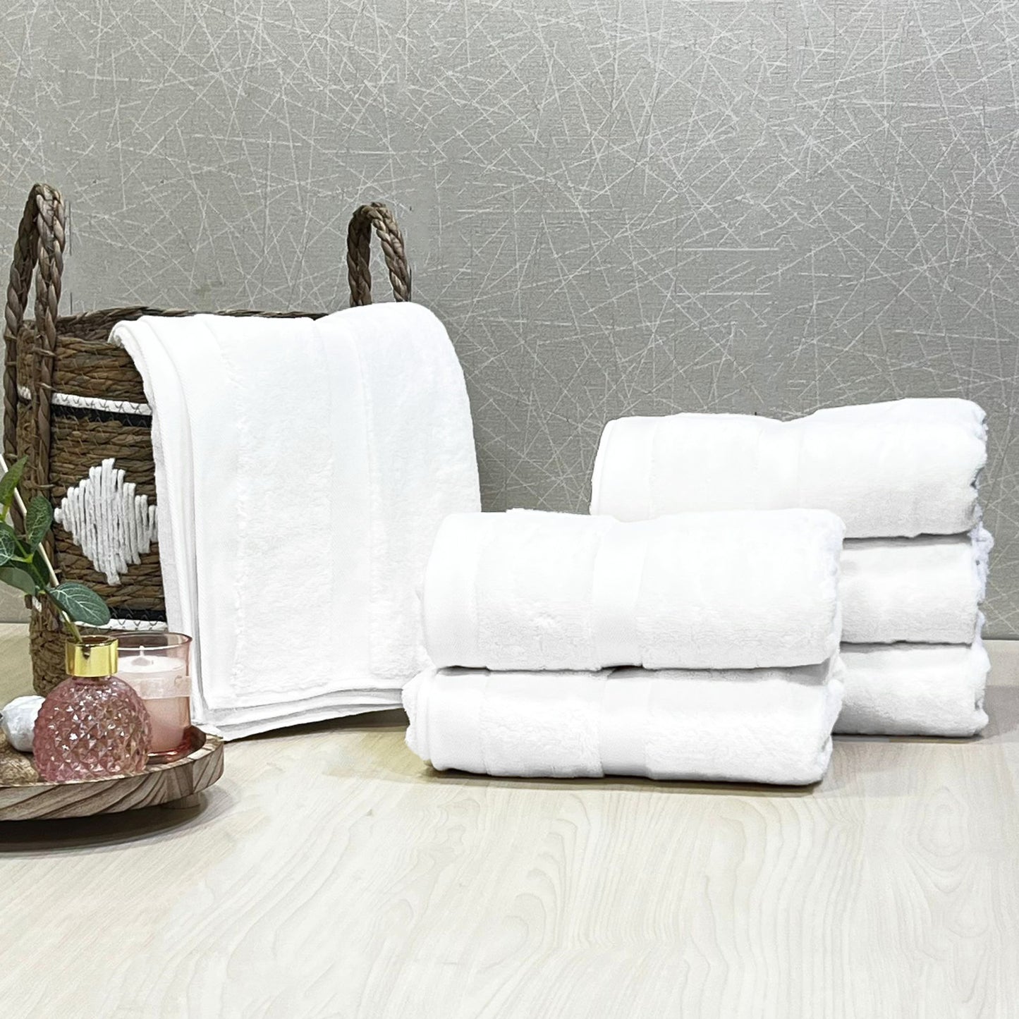 600 GSM Towels 100% cotton 90x140 cm مناشف