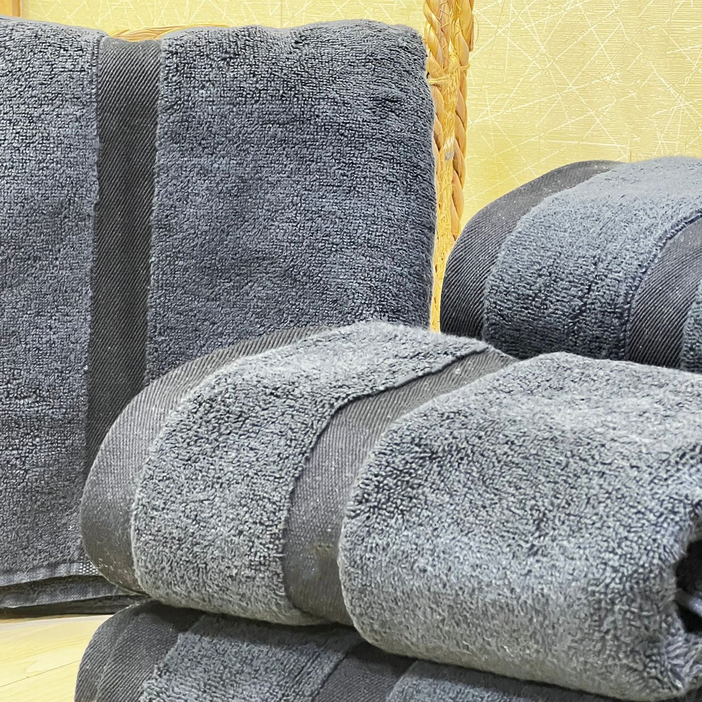 600 GSM Face Towels 100% cotton 50x100 cm بشاكير